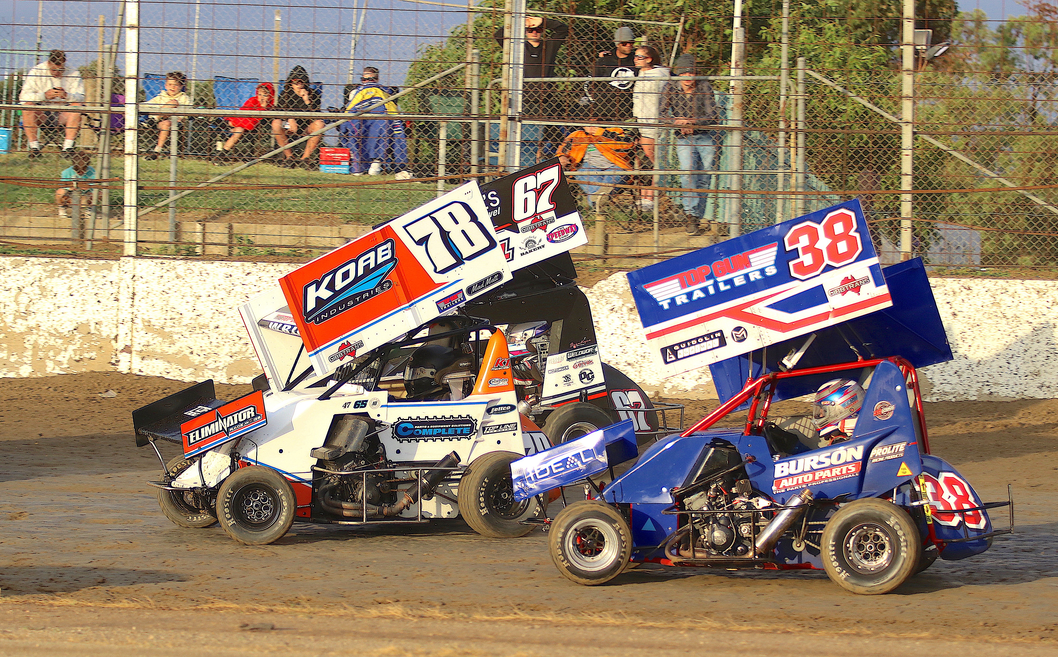 Wright and Norman compete at Speedweek